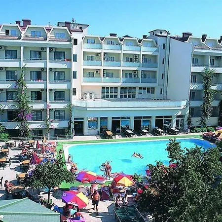 Hotel Cle 4*